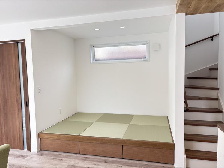 土地+建物（3LDK)+外構工事及び付帯設備含む総額￥3,678万円
立地条件：土地成型が良く駐車がスムーズな配置計画で日当たり良好な閑静な住宅地
建物のポイント：新築建売住宅　長期優良住宅認定・耐震性能は国内最高等級の3取得のイメージ7