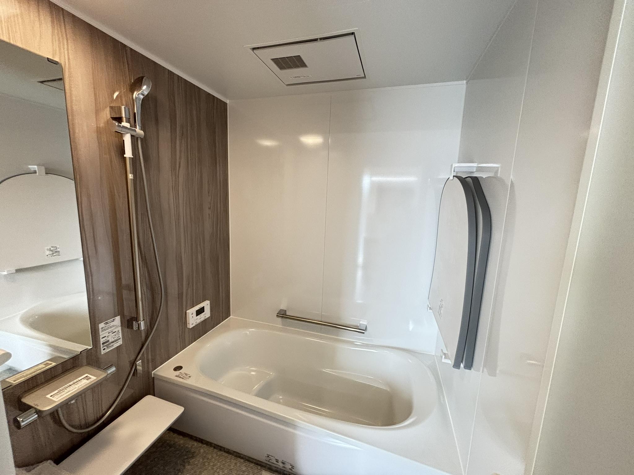 土地+建物（3LDK)+外構工事及び付帯設備含む総額￥3,678万円
立地条件：土地成型が良く駐車がスムーズな配置計画で日当たり良好な閑静な住宅地
建物のポイント：新築建売住宅　長期優良住宅認定・耐震性能は国内最高等級の3取得イメージ17