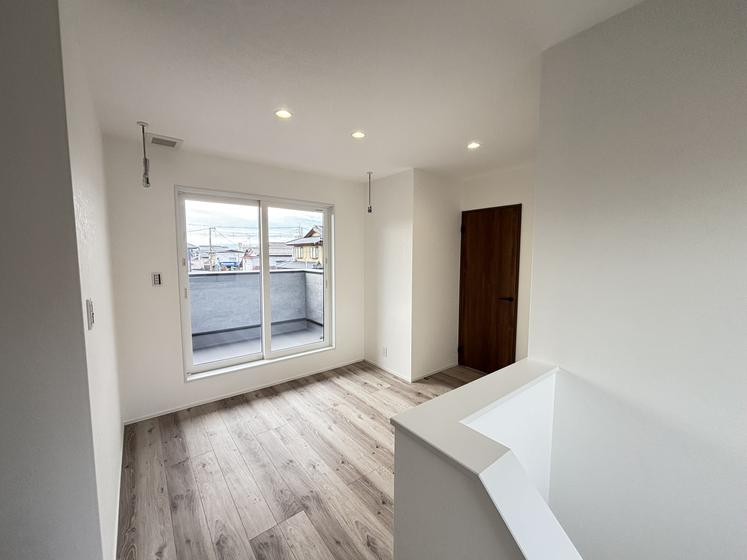 土地+建物（3LDK)+外構工事及び付帯設備含む総額￥3,678万円
立地条件：土地成型が良く駐車がスムーズな配置計画で日当たり良好な閑静な住宅地
建物のポイント：新築建売住宅　長期優良住宅認定・耐震性能は国内最高等級の3取得のイメージ20